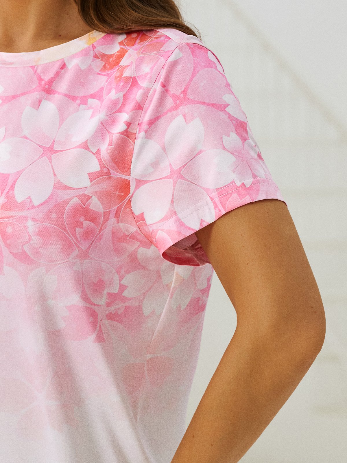 Loose Cotton Blends Sakura Short Sleeve T-Shirt