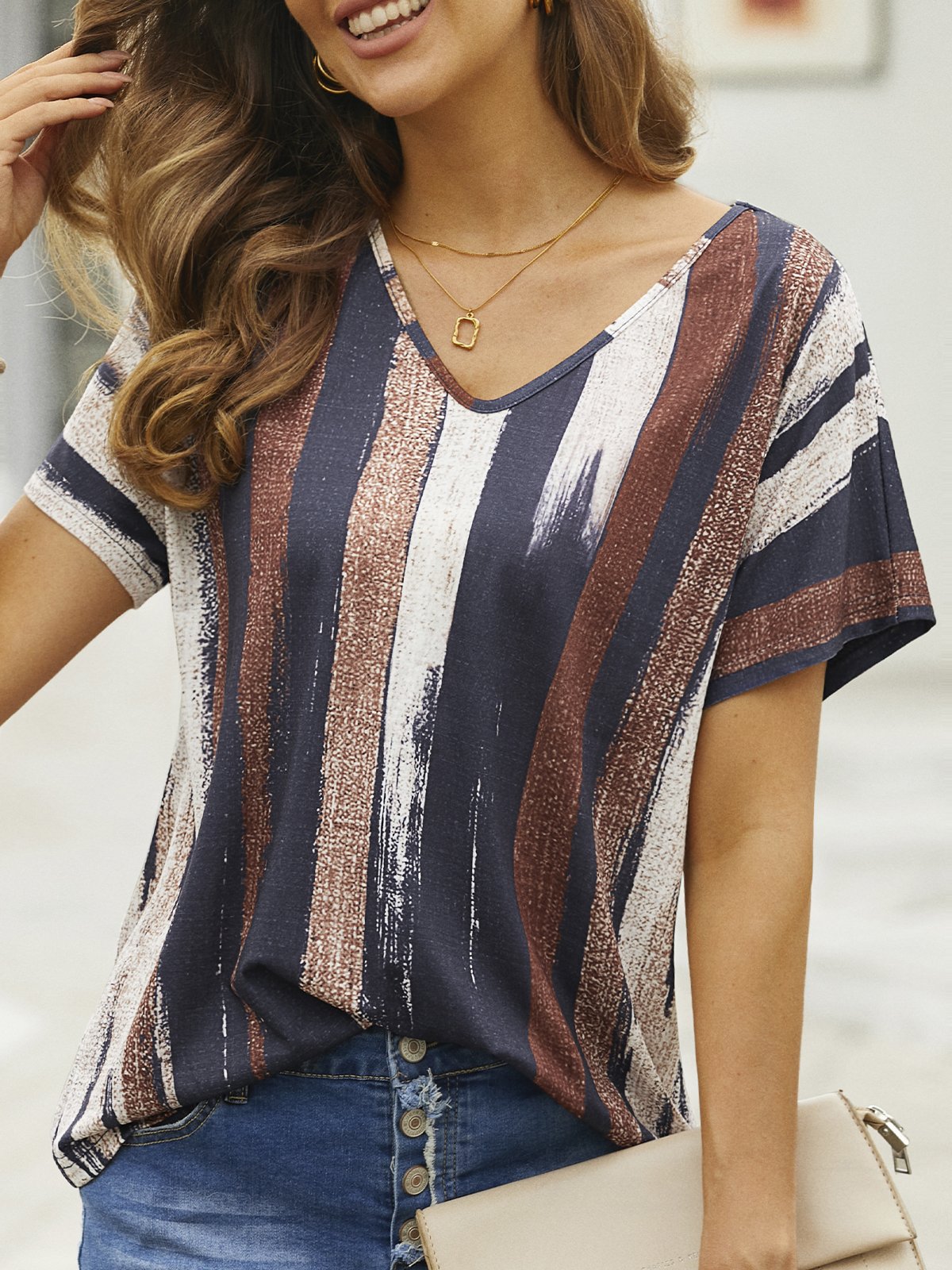 Stripes V Neck Basic Shift T-shirt