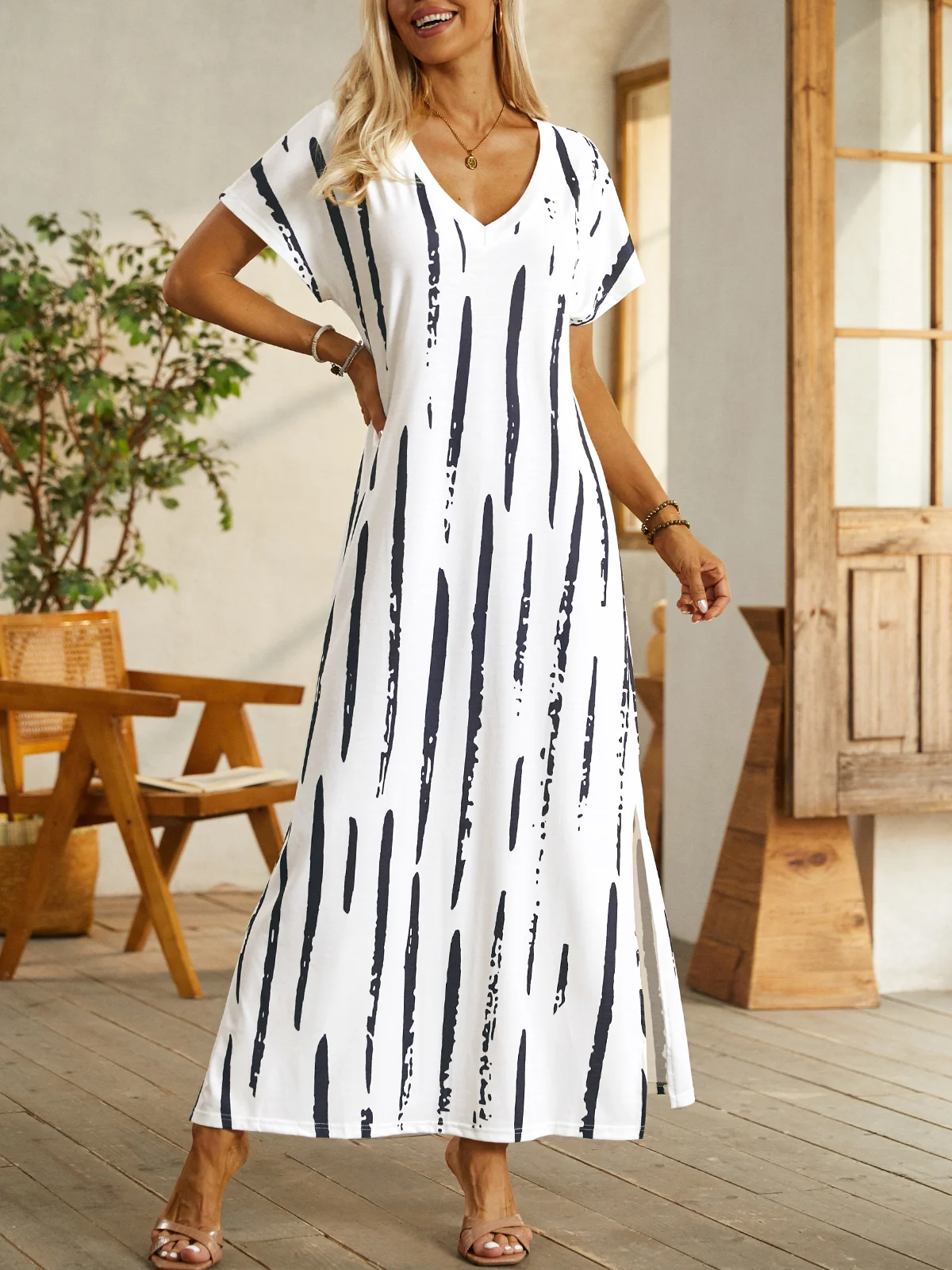 Striped Short Sleeve V Neck Casual Dress