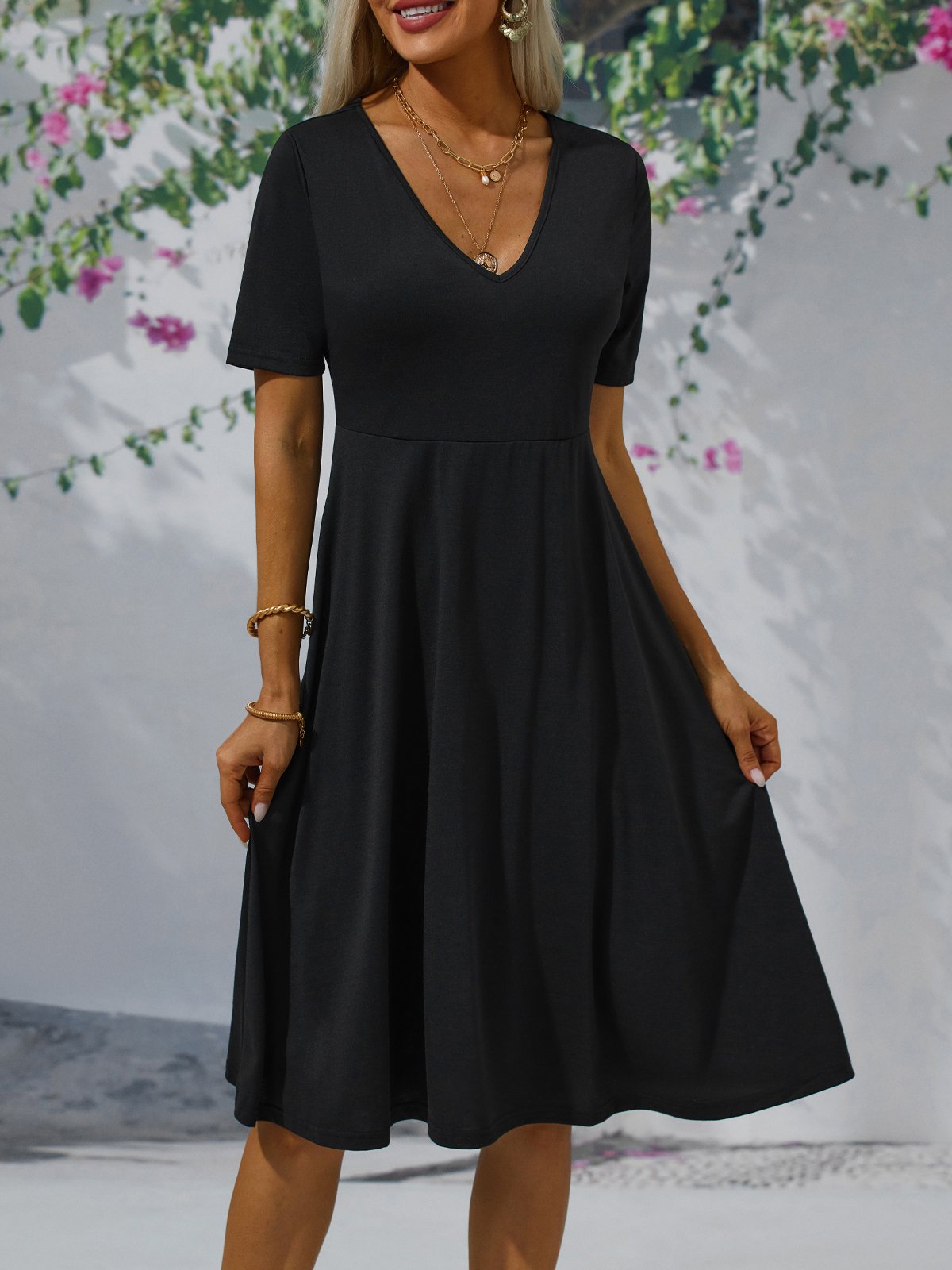 Casual Short Sleeve V Neck Dress