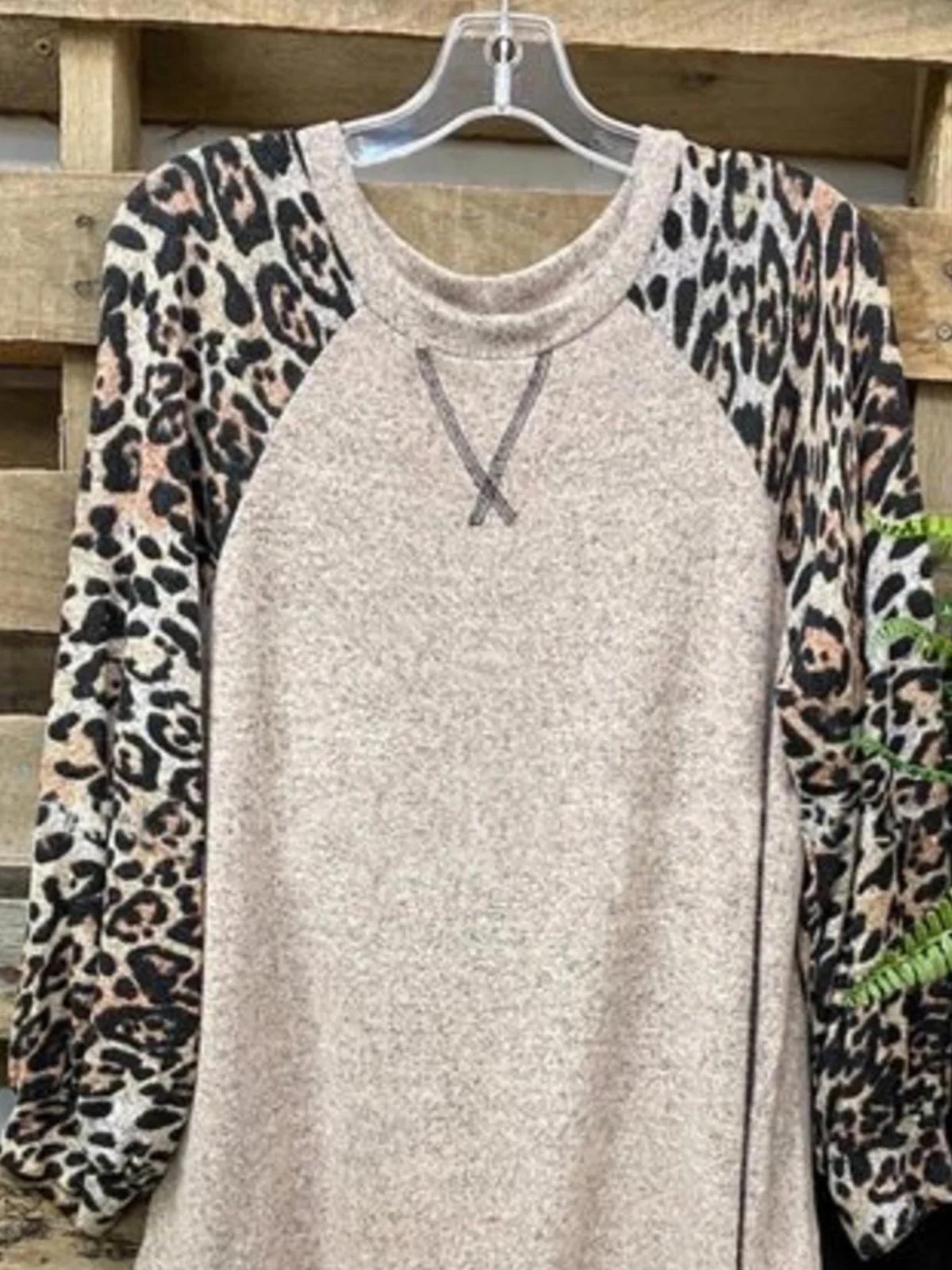 Cotton-Blend Leopard Casual Crew Neck Tunic Sweatshirt