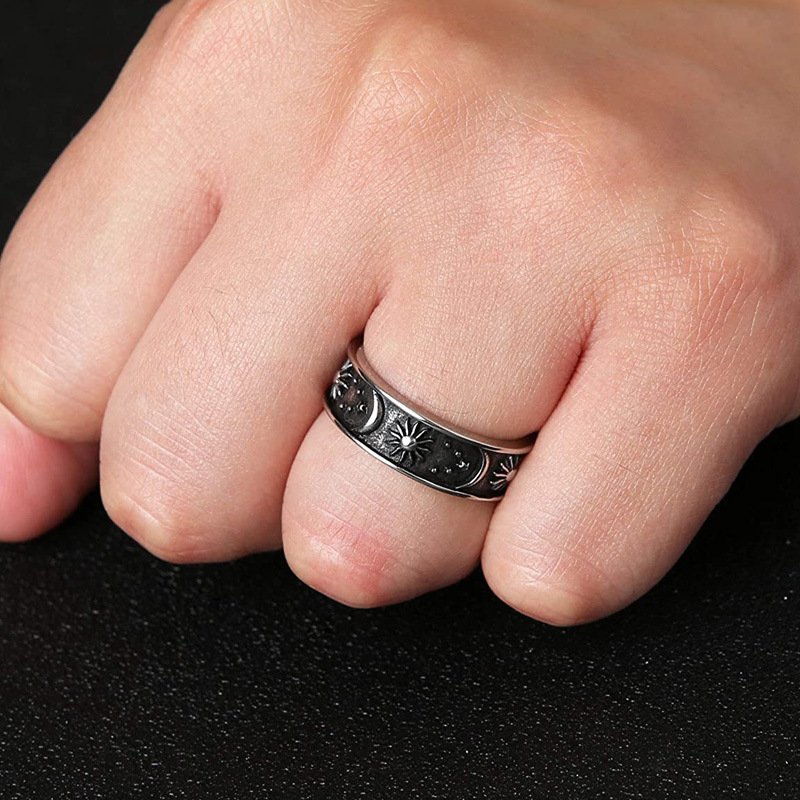 Men's Star And Moon Pattern Ring