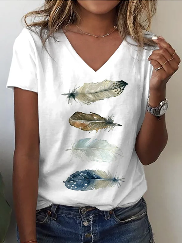 Feather Printed V Neck Casual T-Shirt