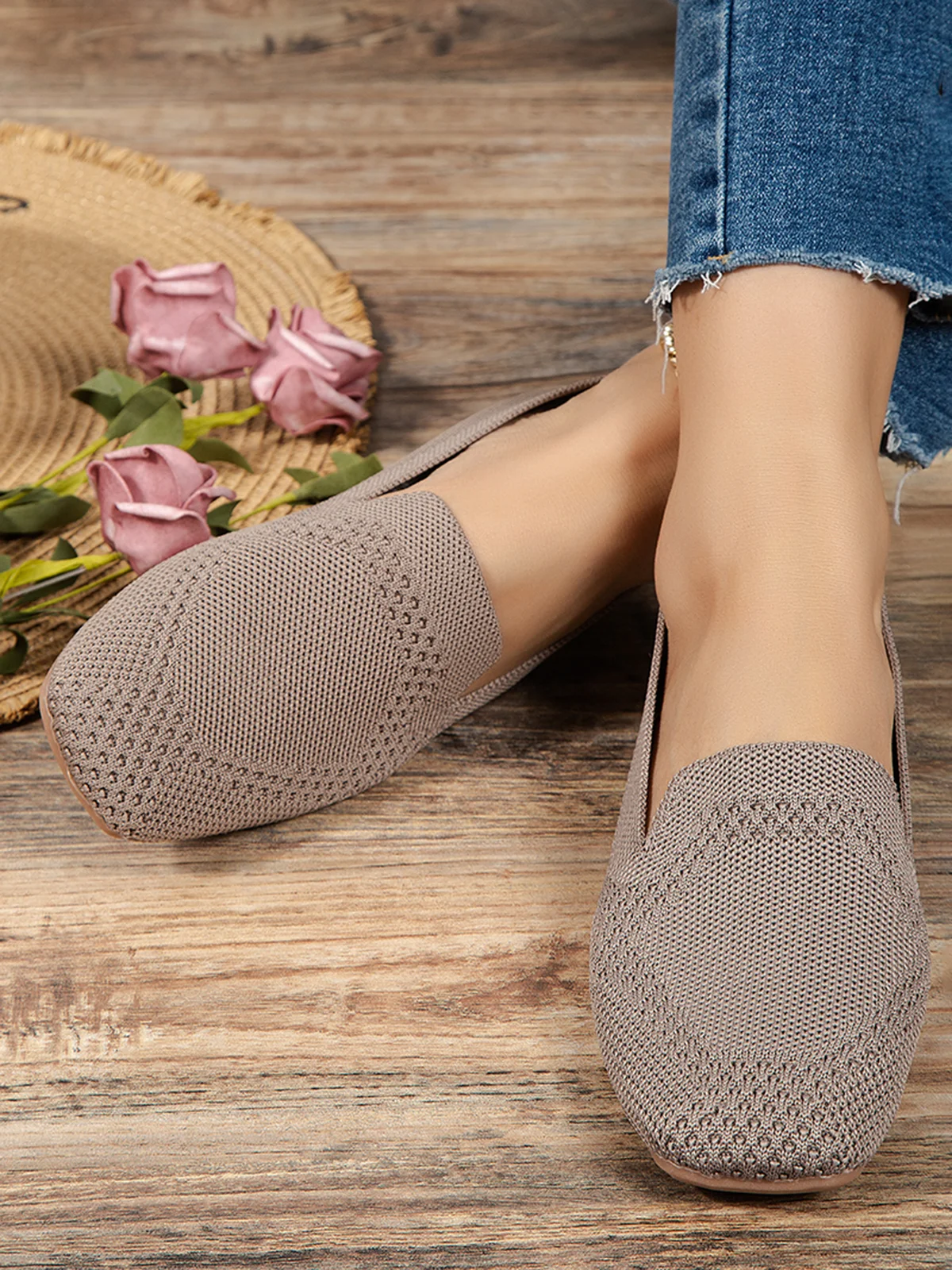 Casual Breathable Mesh Fabric Square Toe Slip On Shoes