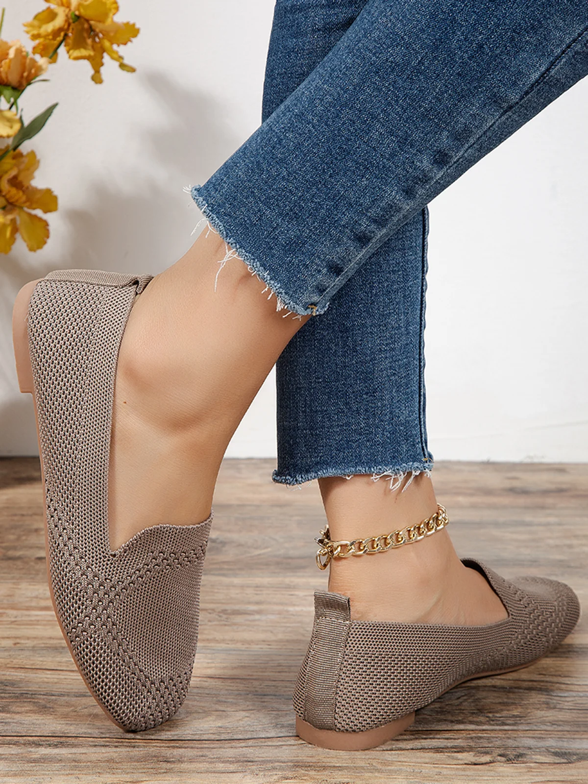 Casual Breathable Mesh Fabric Square Toe Slip On Shoes