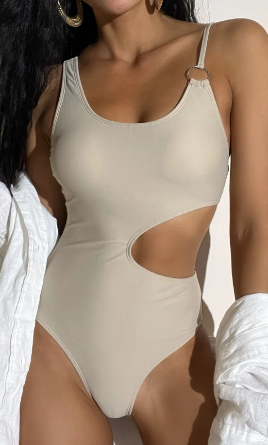 Buckle Vacation Plain One-Piece