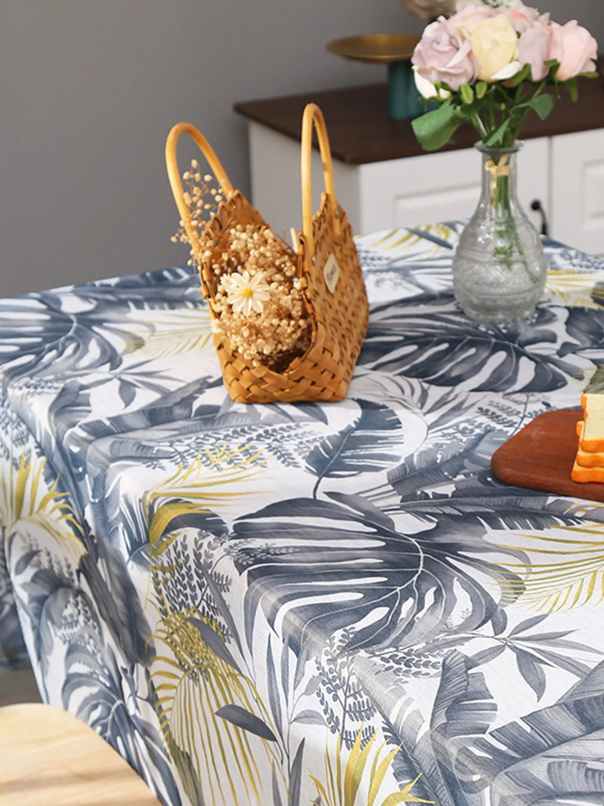 Botanical Print Tablecloth