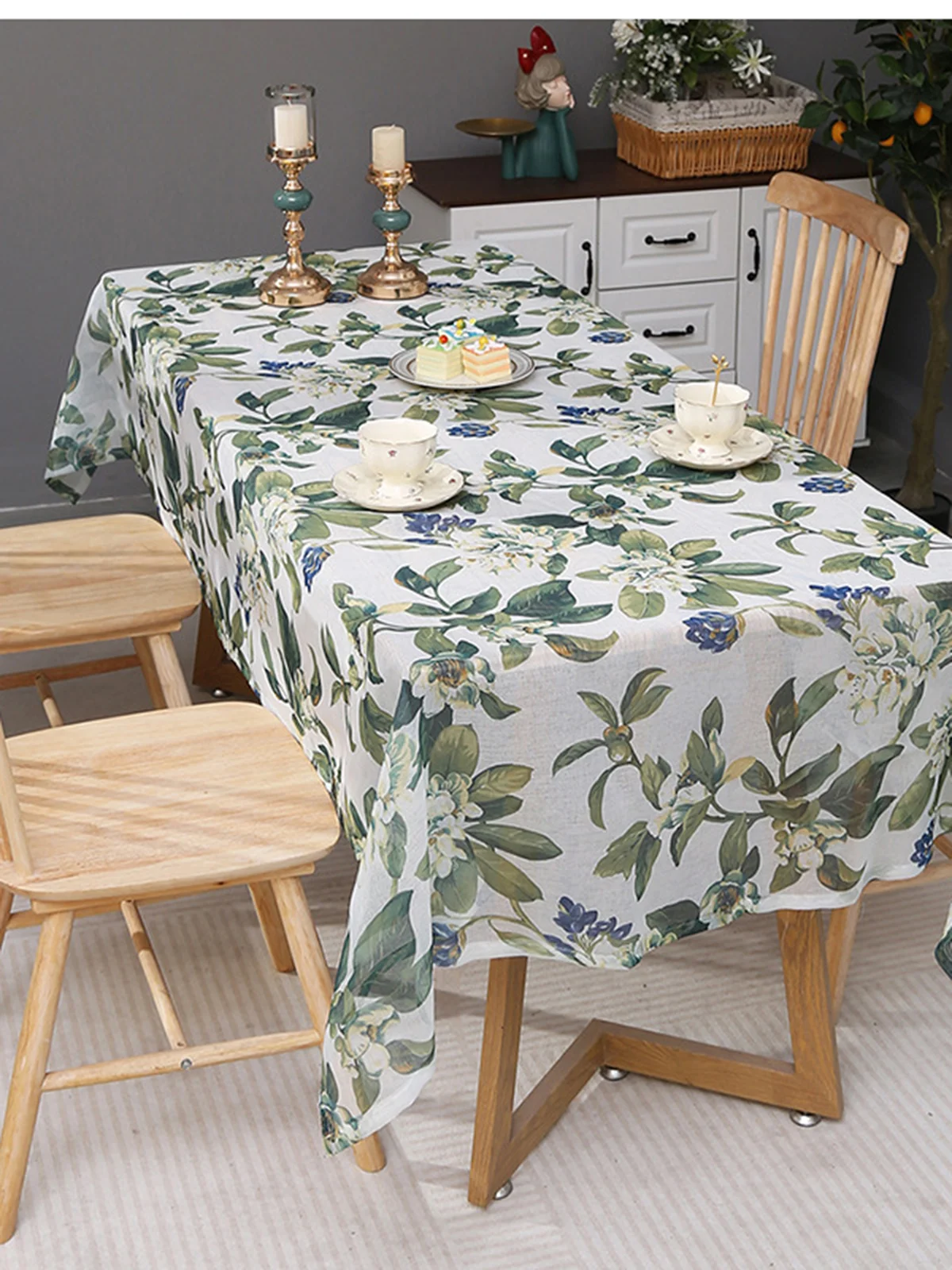 Botanical Print Tablecloth