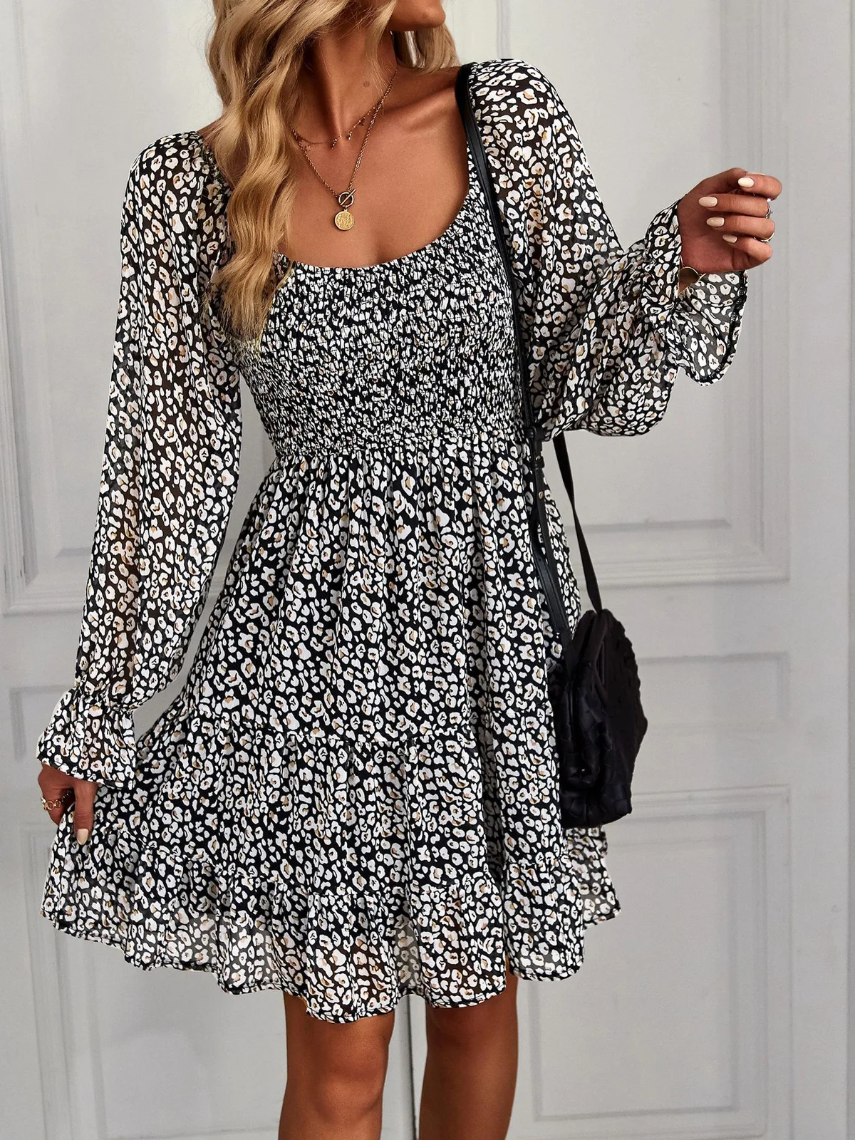 Women Small Floral Crew Neck Long Sleeve Comfy Casual Short Dress