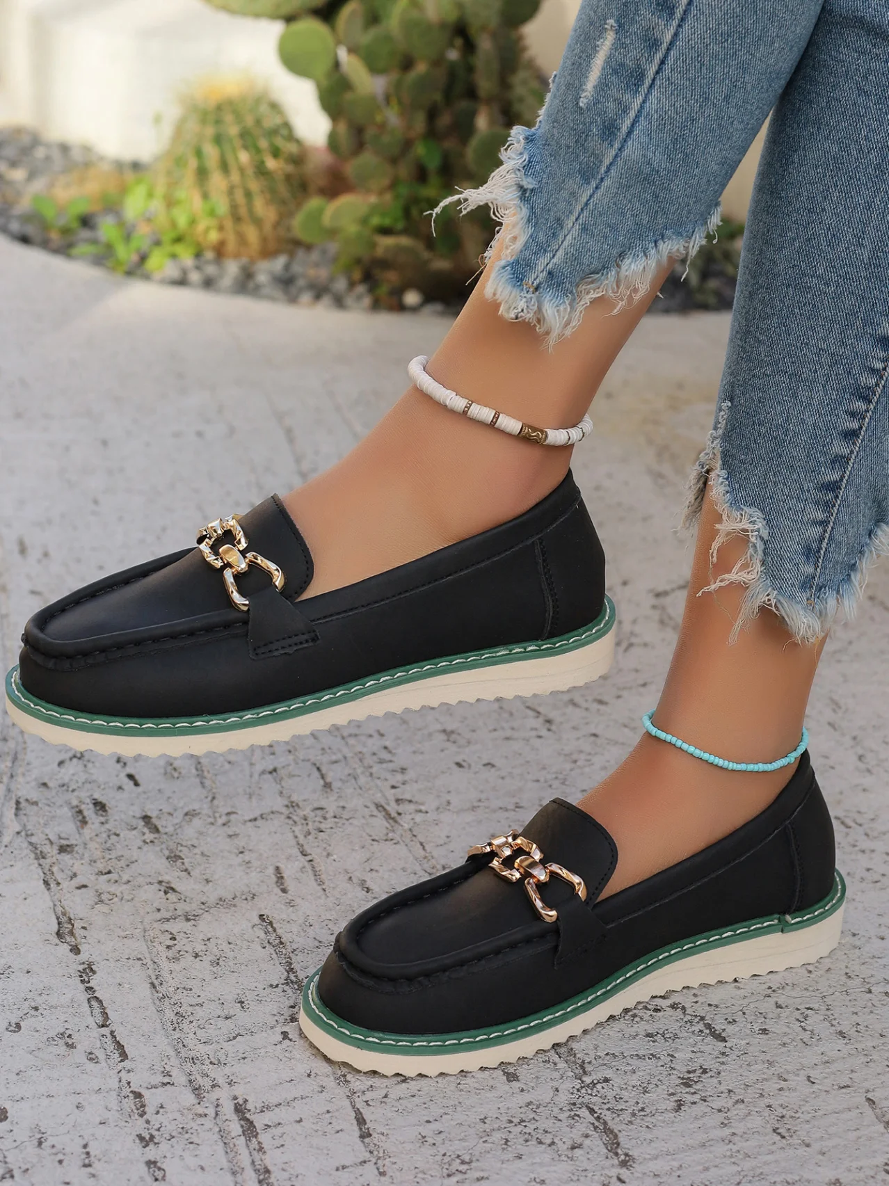 Casual Contrast Stitching Slip On Flat Heel Shallow Shoes