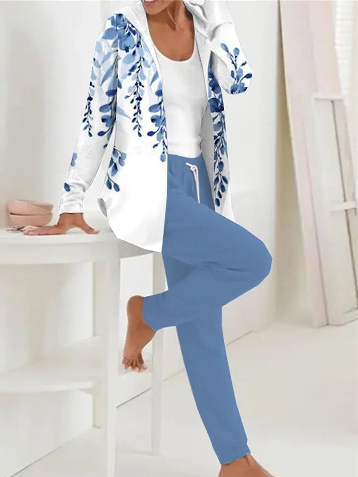 Women Floral Hoodie Long Sleeve Comfy Casual Top With Pants Two-Piece Set