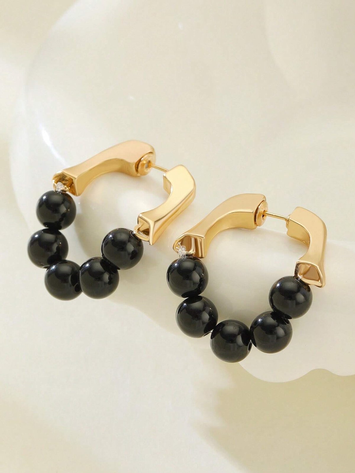 1pair Elegant Beaded Hoop Earrings