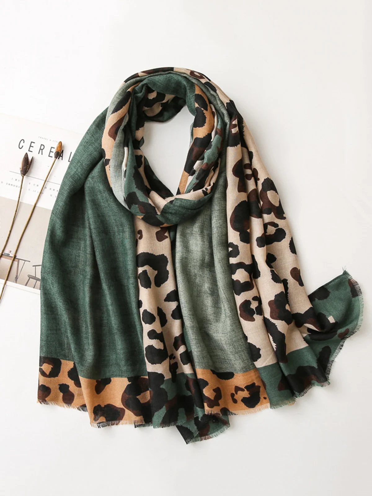 Casual Colorblock Leopard Fringed Scarf