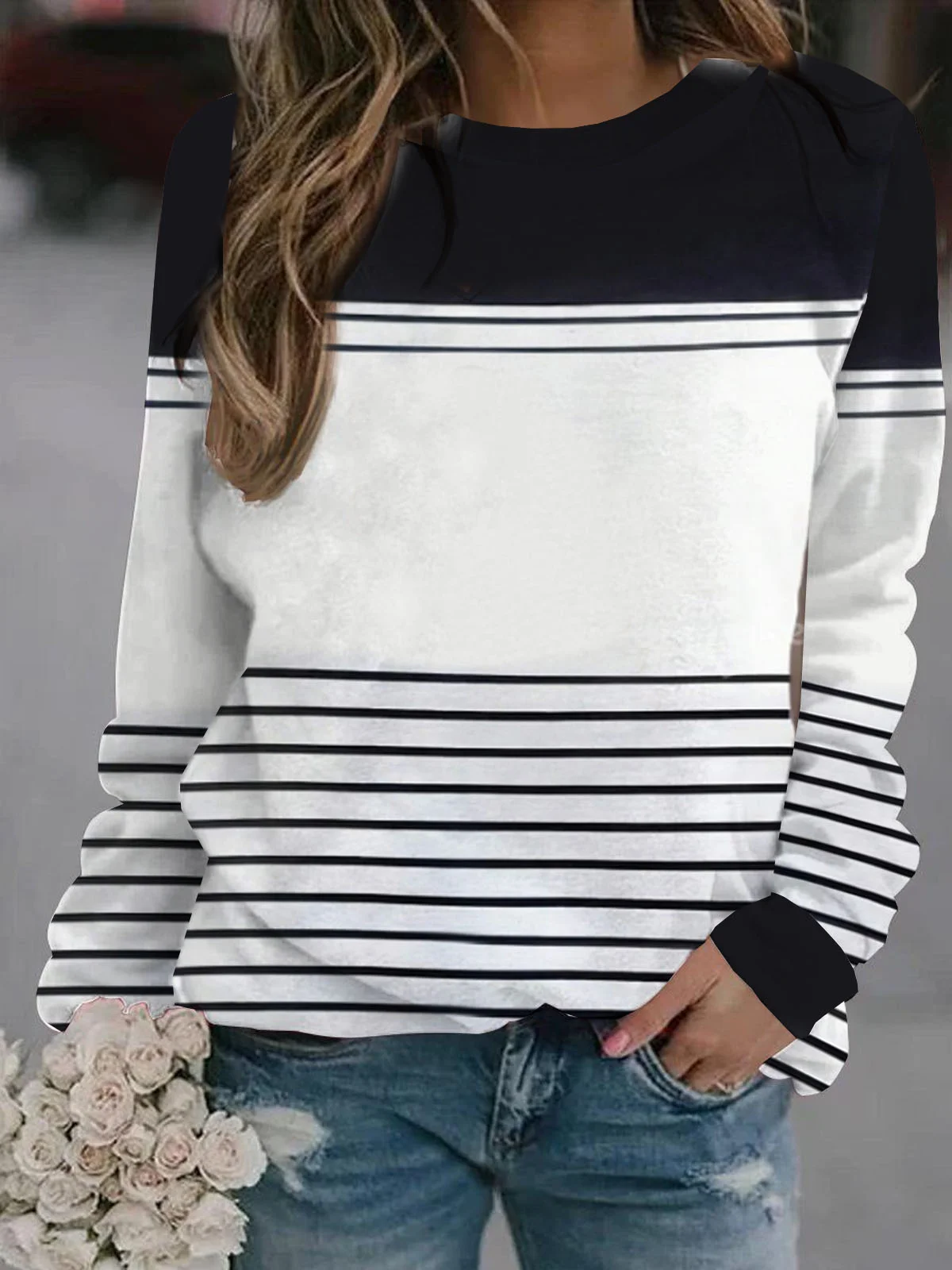 Casual Crew Neck Striped Sweatshirt