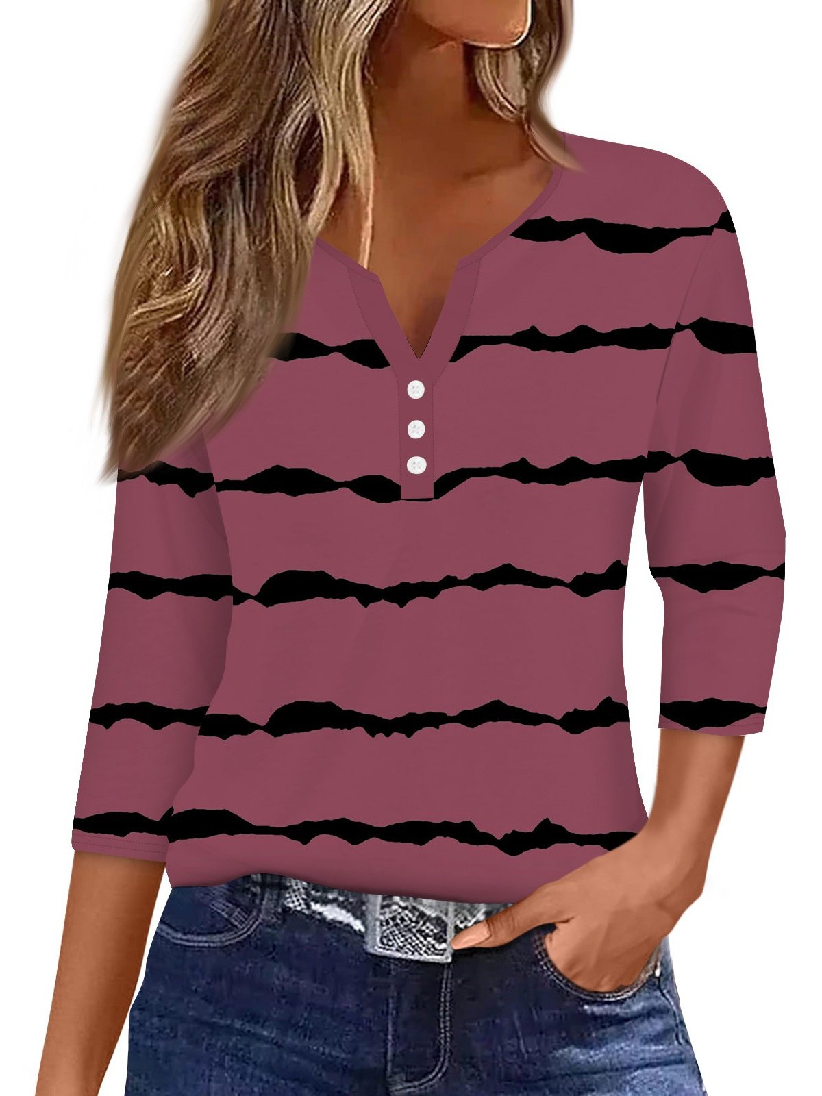 Casual Abstract Stripes Notched Three Quarter Sleeve T-shirt