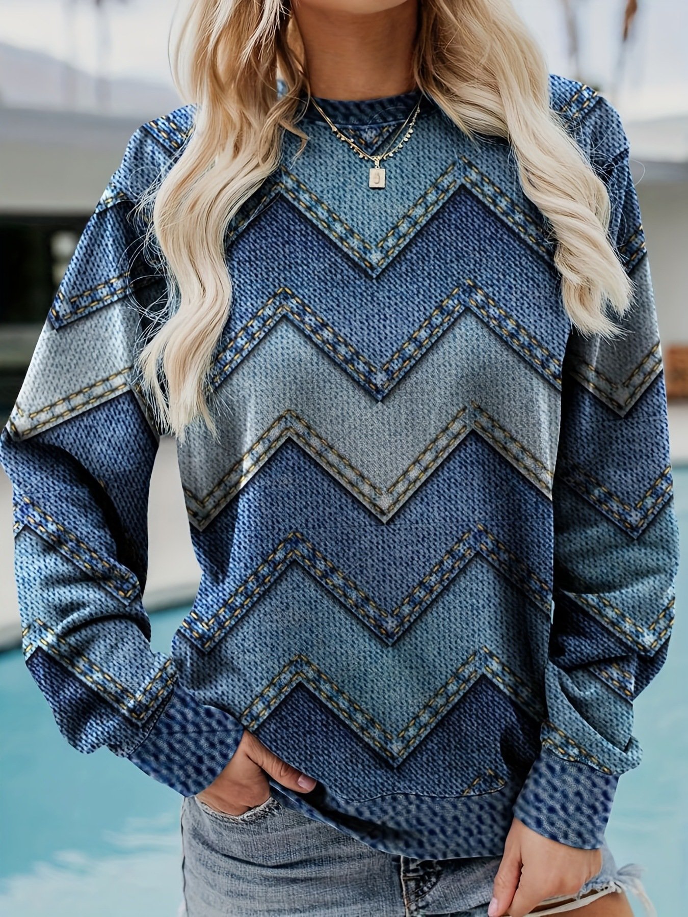 Casual Crew Neck Geometric Sweatshirt