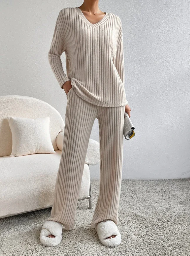 Women Plain V Neck Long Sleeve Comfy Casual Top With Pants Two-Piece Set