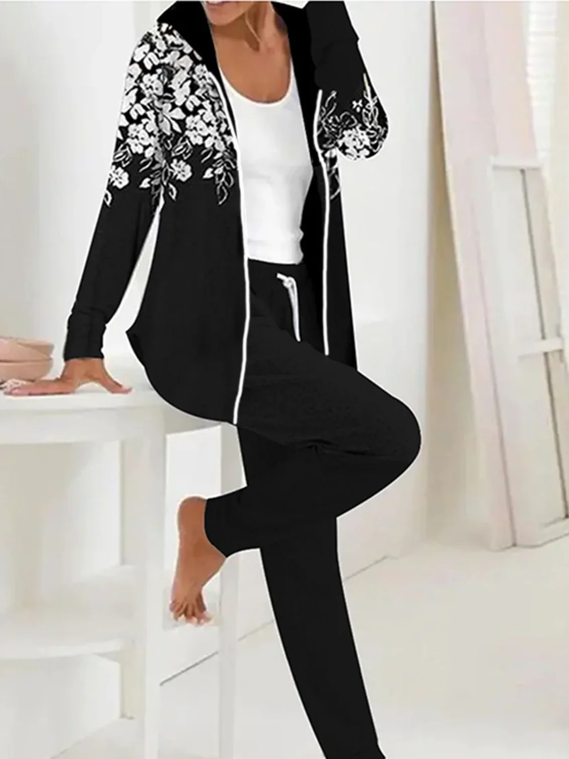 Women Floral Hoodie Long Sleeve Comfy Casual Coat With Pants Two-Piece Set