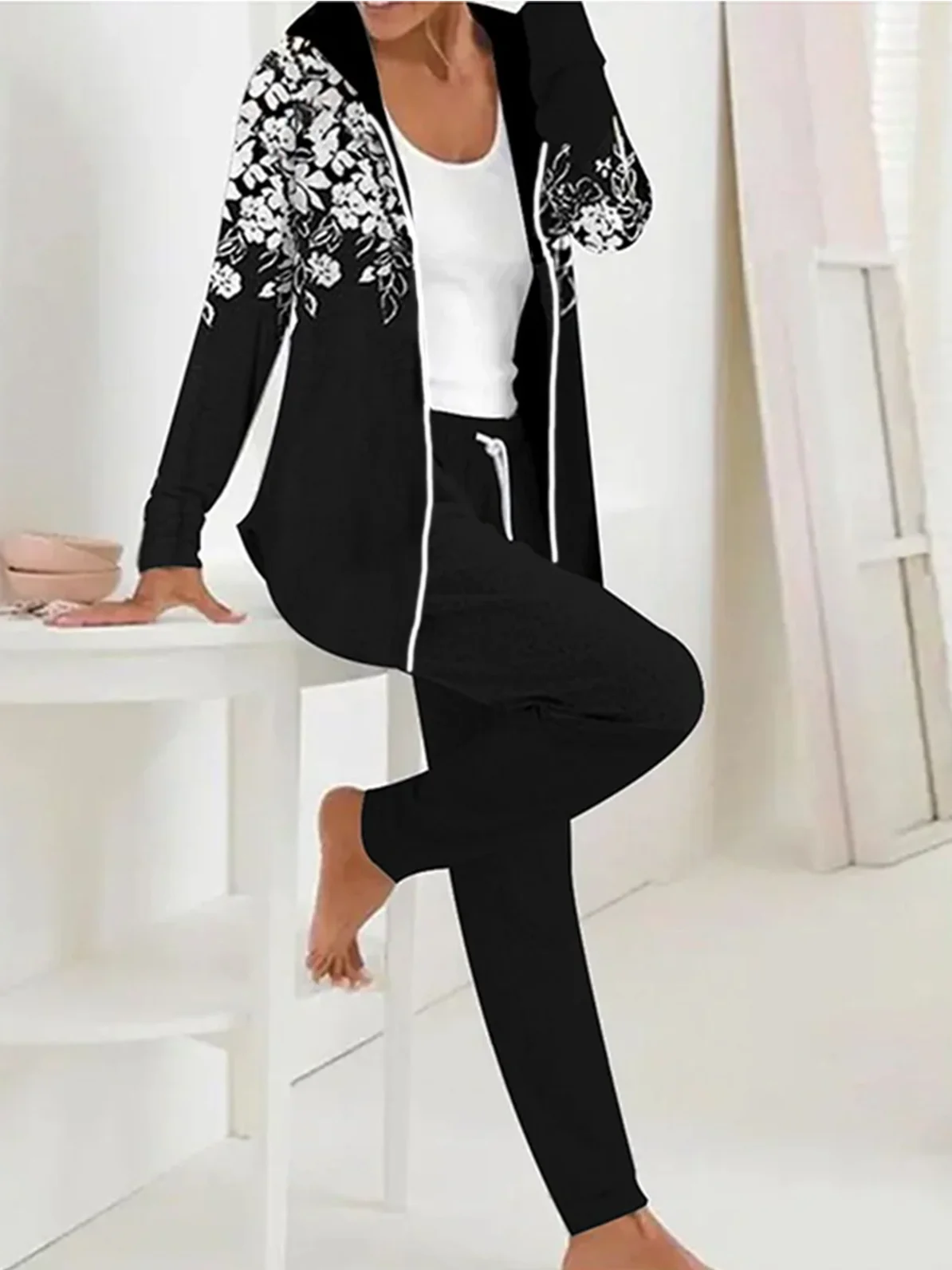 Women Floral Hoodie Long Sleeve Comfy Casual Coat With Pants Two-Piece Set