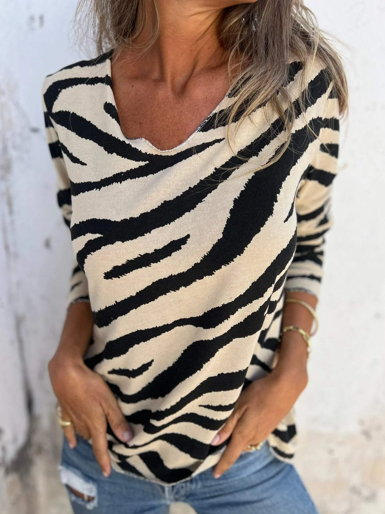 Casual Striped V Neck Long Sleeve T-shirt