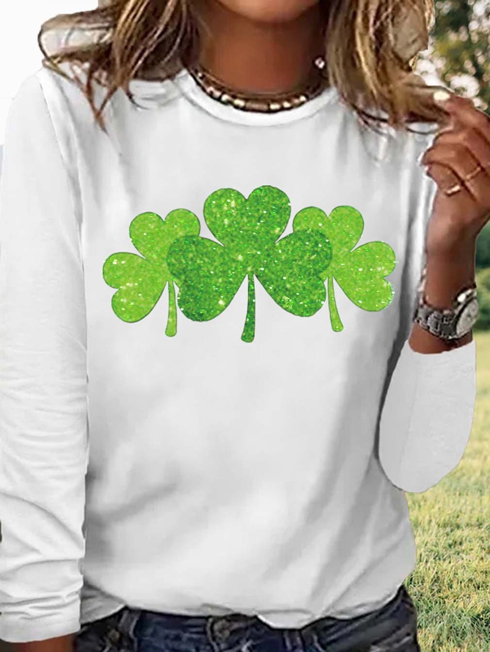 Vintage St. Patrick's Day Shamrock Crew Neck Long Sleeve T-shirt