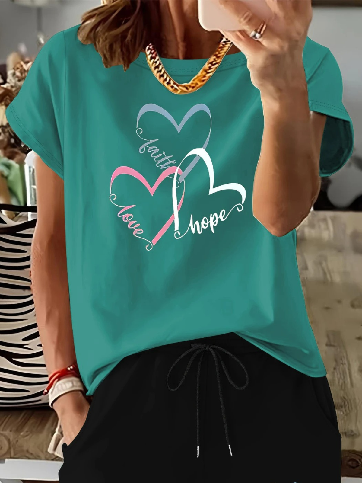 Vintage Heart/Cordate Crew Neck Short Sleeve T-shirt