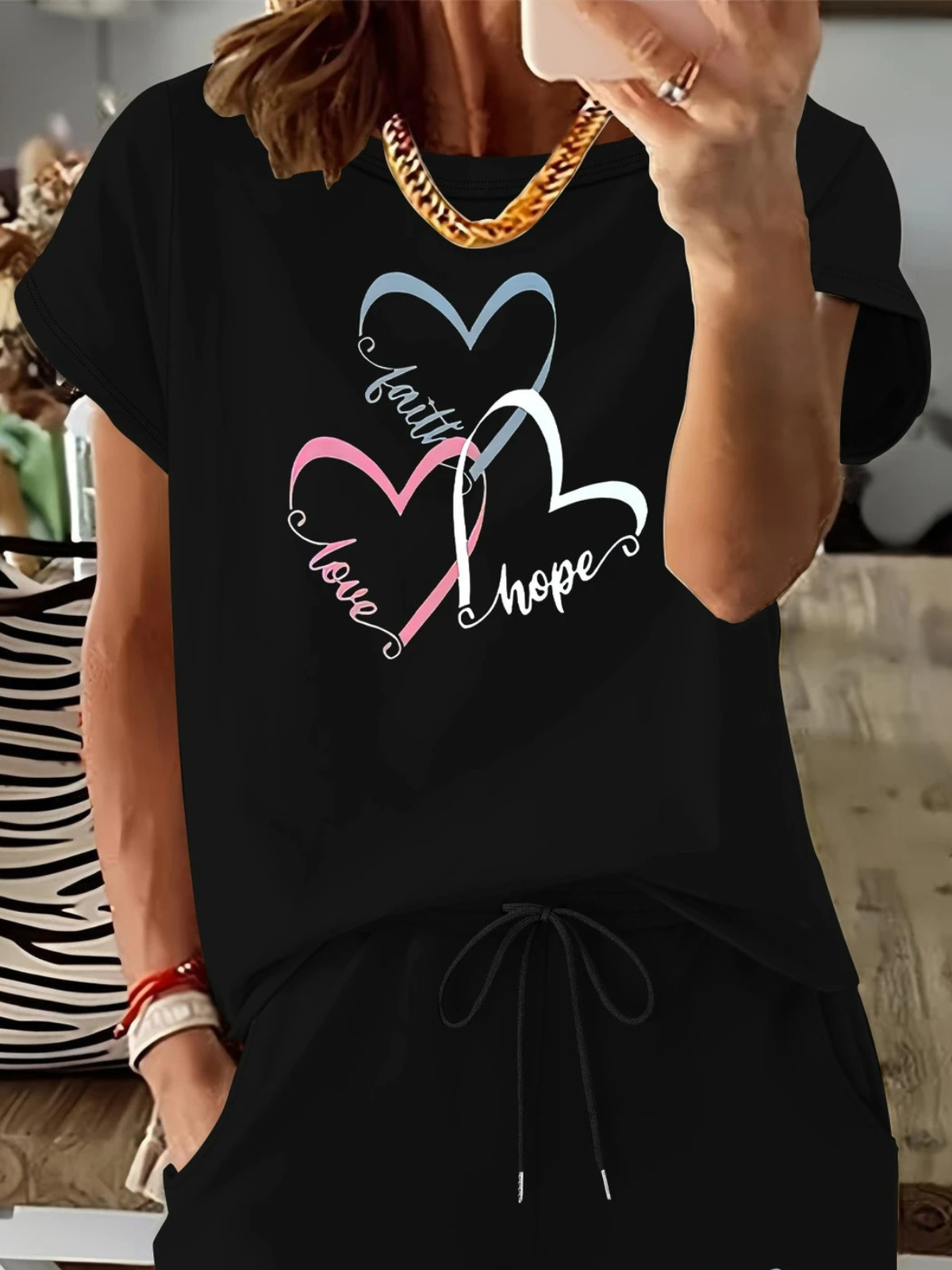 Vintage Heart/Cordate Crew Neck Short Sleeve T-shirt