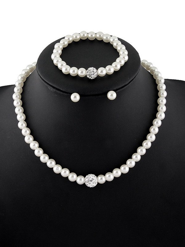 Creative Jewelry Imitation Pearl Necklace Bracelet Earrings Set Three Pieces