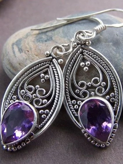 Personalized Retro Style Men And Women Inlaid Purple Zircon Earrings Fashionable Hollow Purple Crystal Earrings