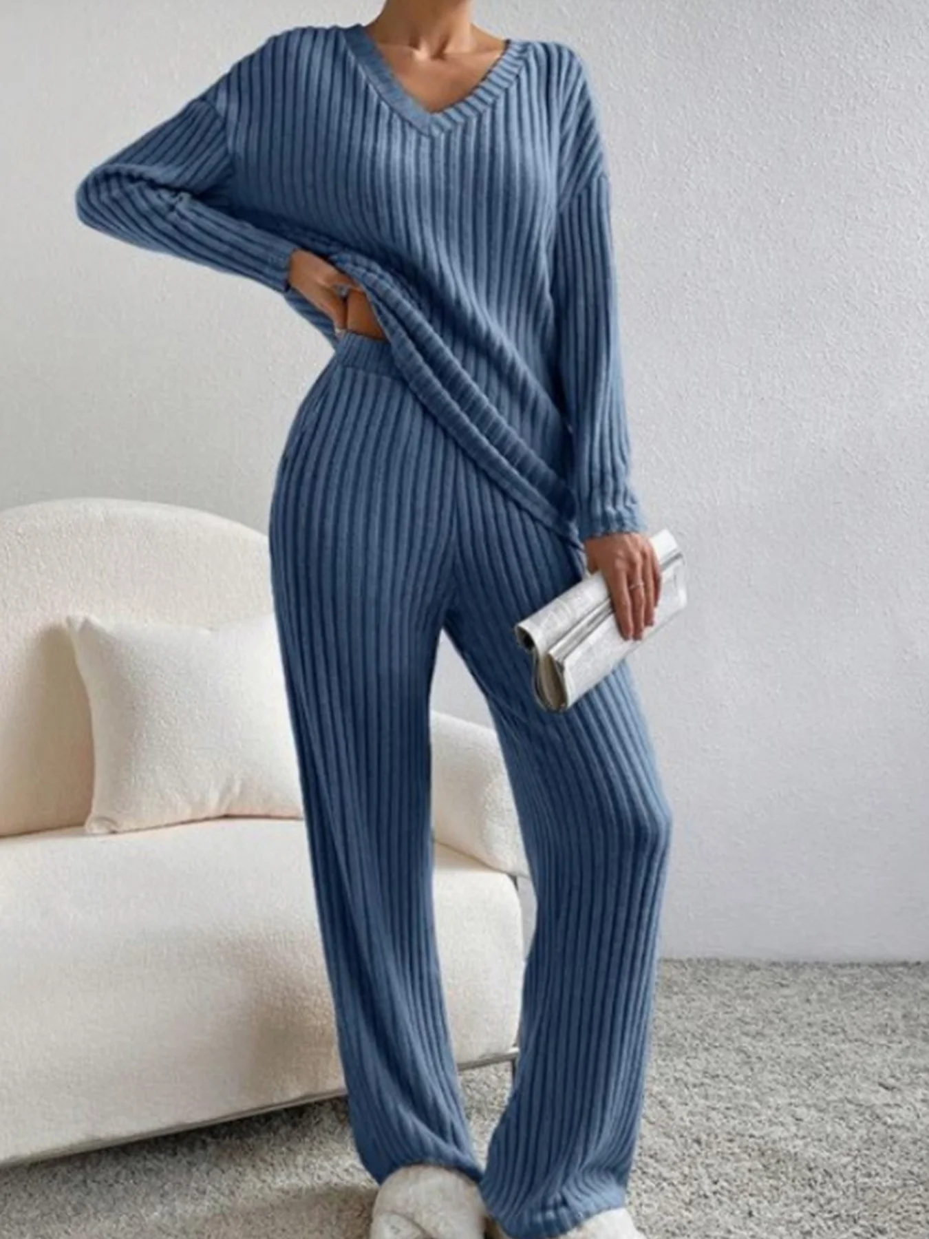 Women Plain Embossed Two-Piece Set Daily Long Sleeve Casual Spring/Fall Top With Pants Matching Set