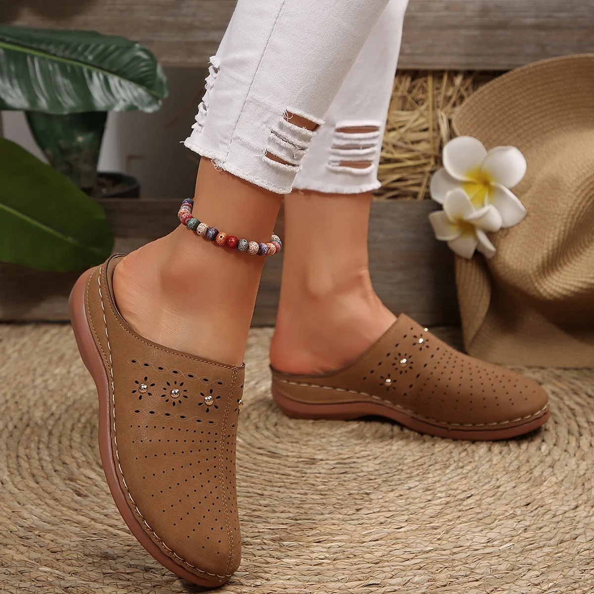 Vintage Plain Slip On Flat Heel Vented Clogs