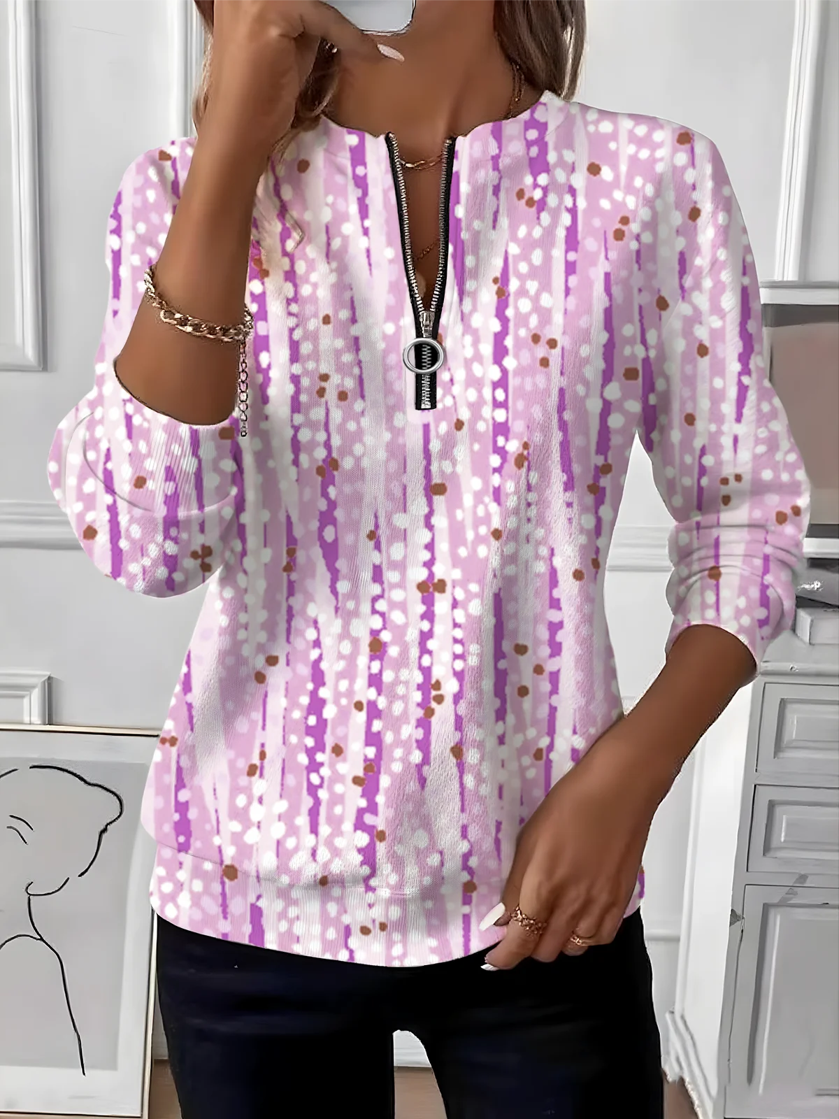 Vintage Crew Neck Striped Sweatshirt