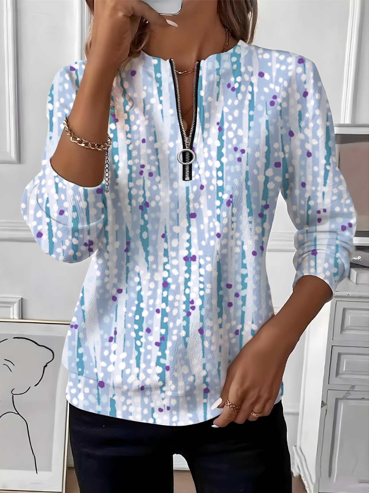 Vintage Crew Neck Striped Sweatshirt