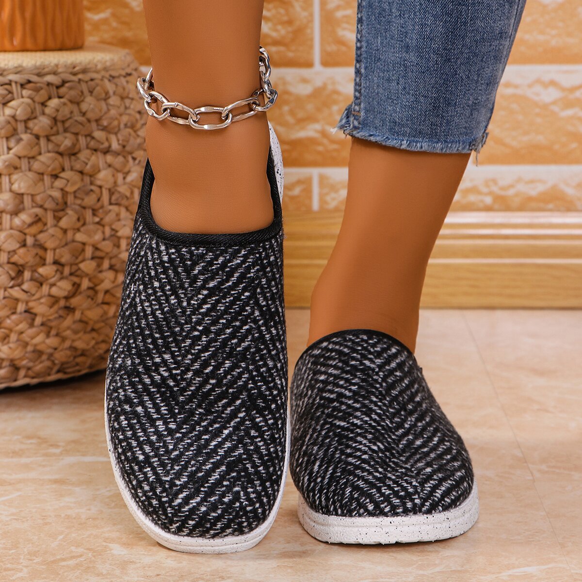 Casual Color Block Slip On Flat Heel Loafers