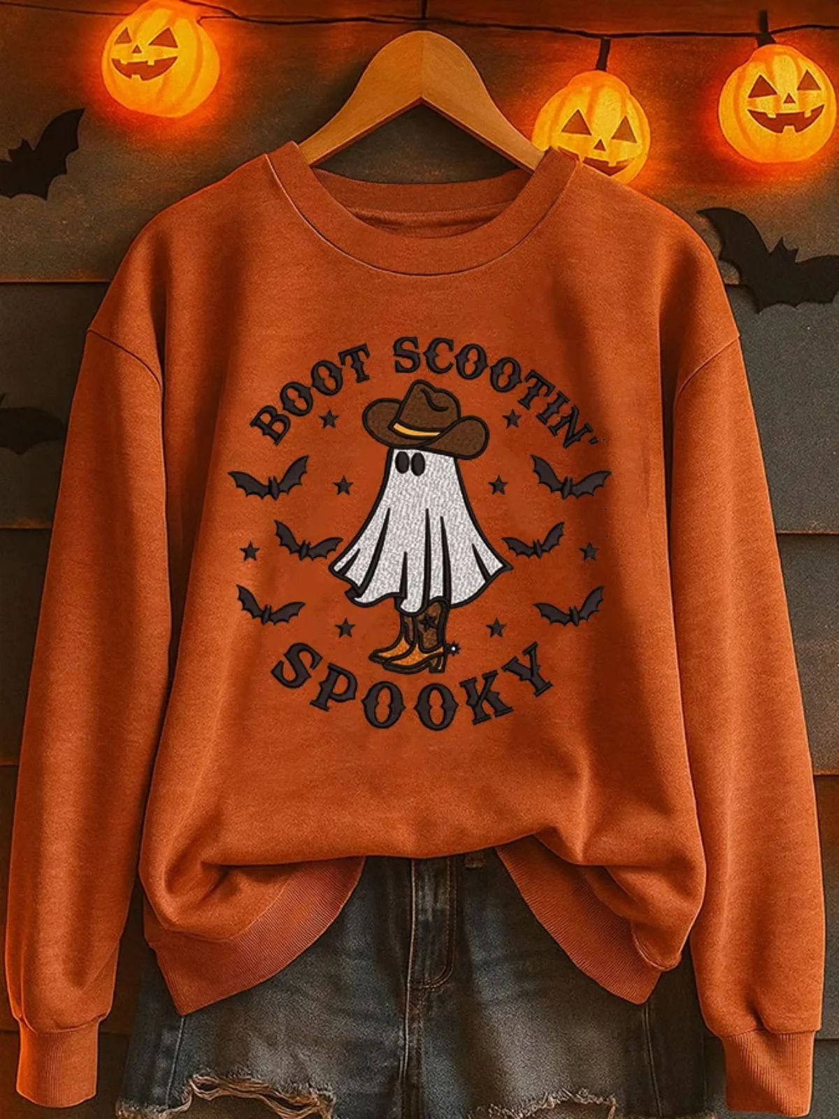 Vintage Crew Neck Halloween Cute Ghost Print Sweatshirt