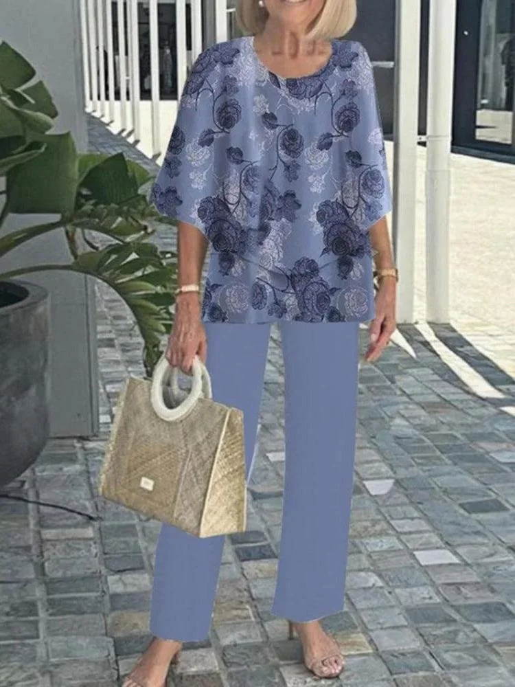 Women Striped Bell Sleeve Two-Piece Set Holiday Three Quarter Sleeve Vintage Spring/Fall Top With Pants Matching Set