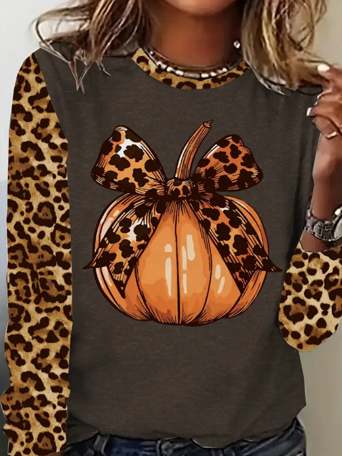 Vintage Halloween (pumpkin) Crew Neck Long Sleeve T-shirt