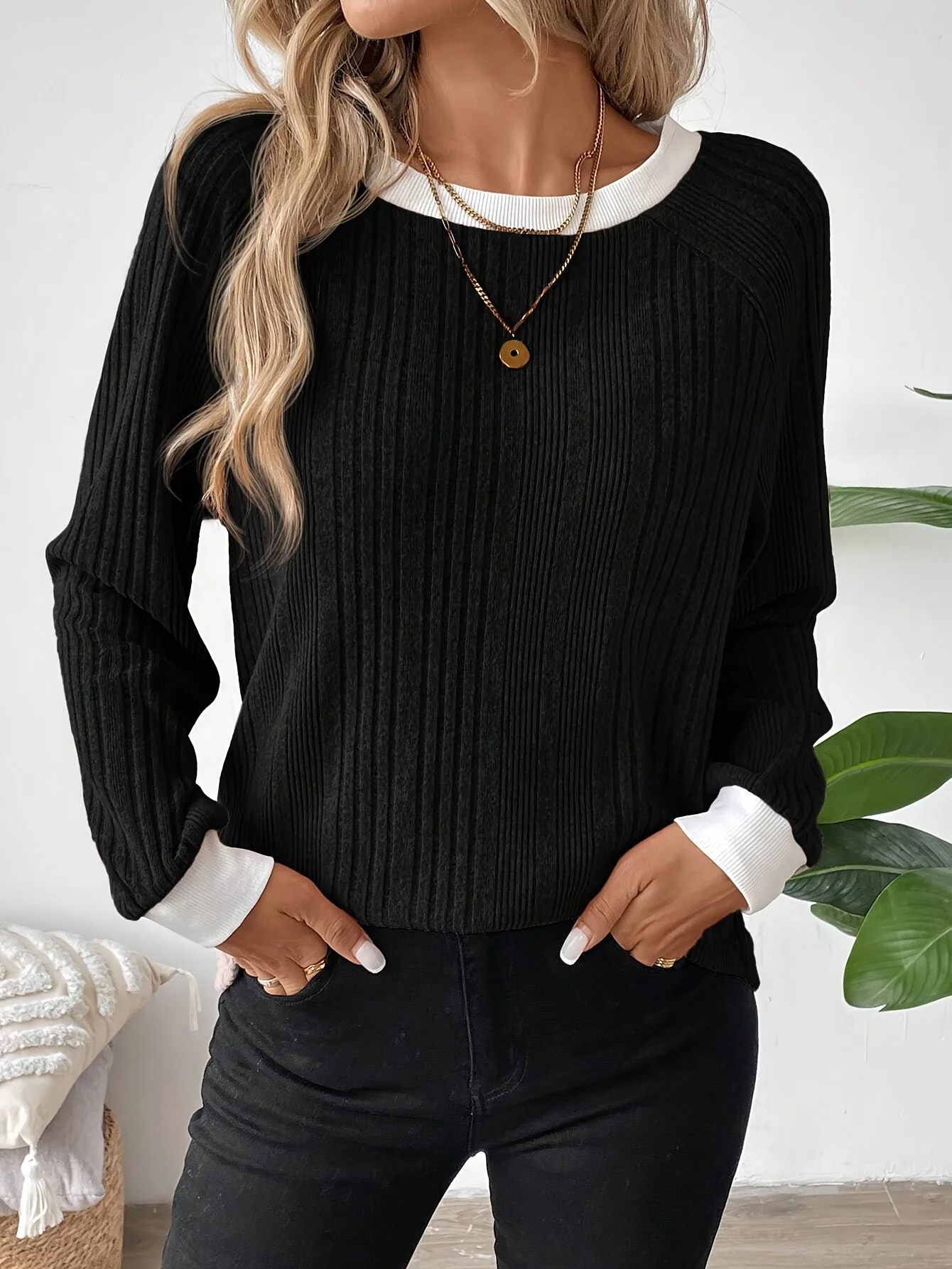 Casual Plain Crew Neck Long Sleeve T-shirt