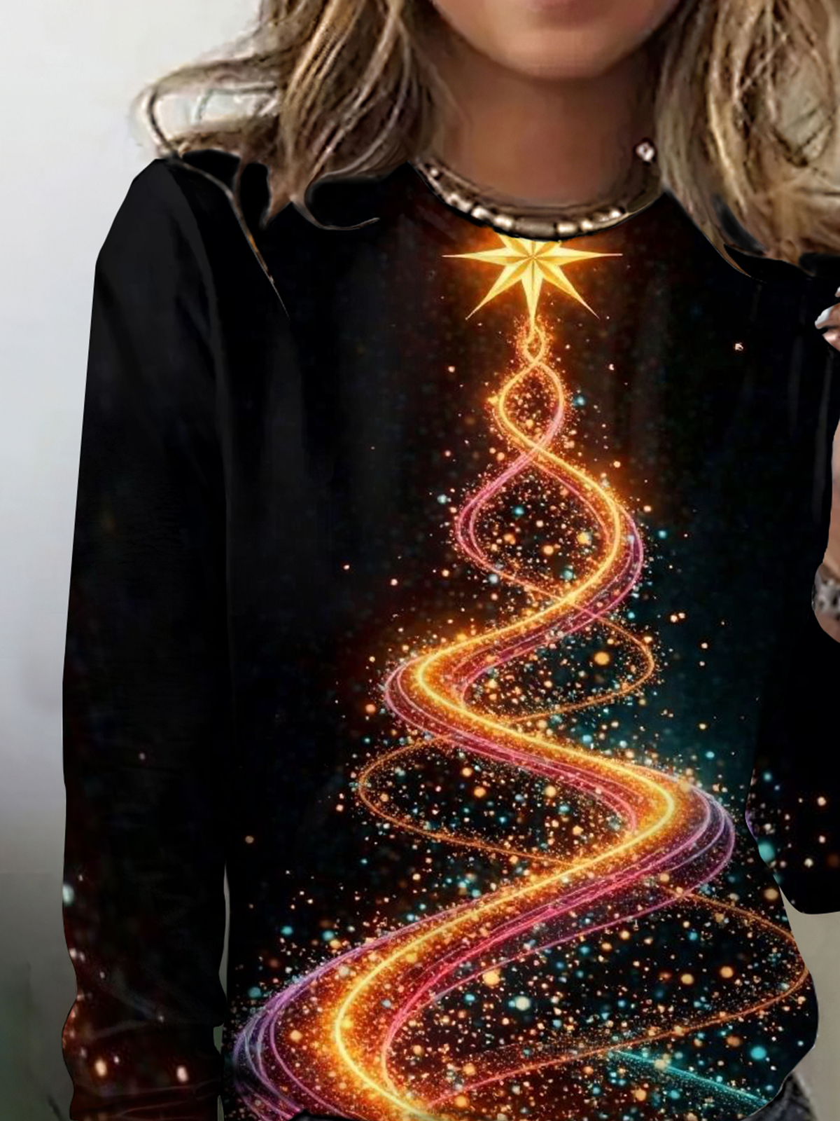 Vintage Christmas Tree Crew Neck Long Sleeve T-shirt