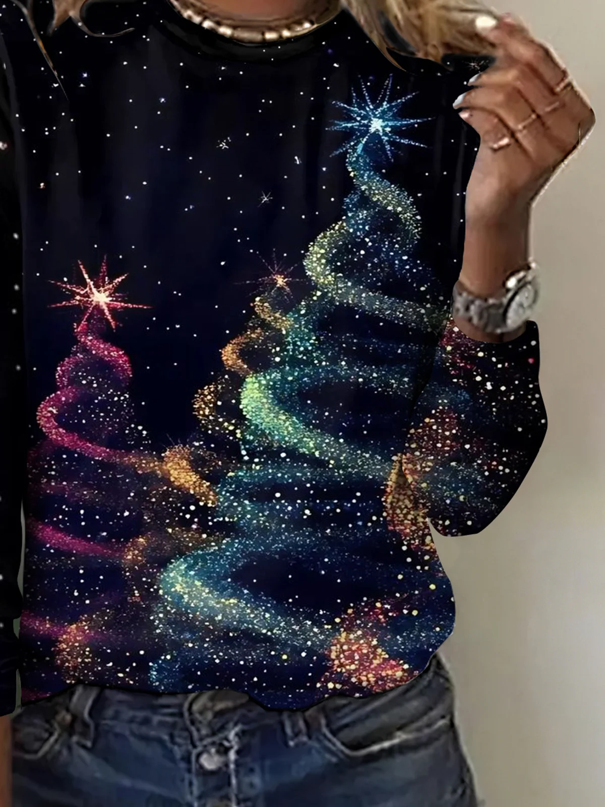 Vintage Christmas Tree Crew Neck Long Sleeve T-shirt