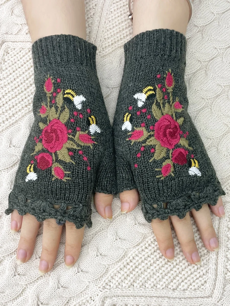 Knitted Boho Floral Autumn And Winter Ins Embroidered Women's Warm Gloves Bee Flower Adult Knitted Gloves Embroidered Wool Gloves