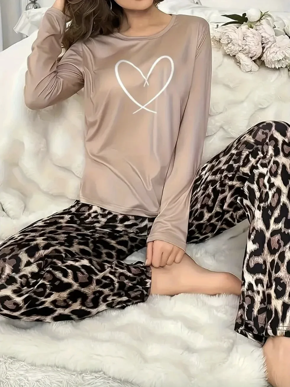 Women Geometric Two-Piece Set Daily Long Sleeve Casual Spring/Fall Top With Pants Matching Set