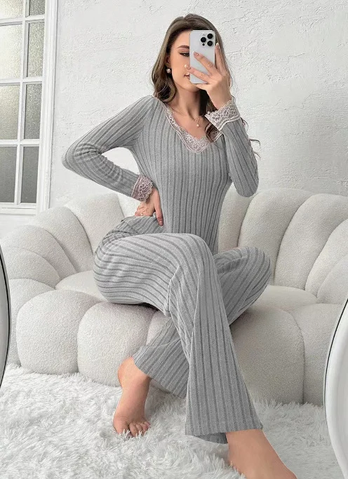 Women Plain Two-Piece Set Daily Long Sleeve Casual Spring/Fall Top With Pants Matching Set