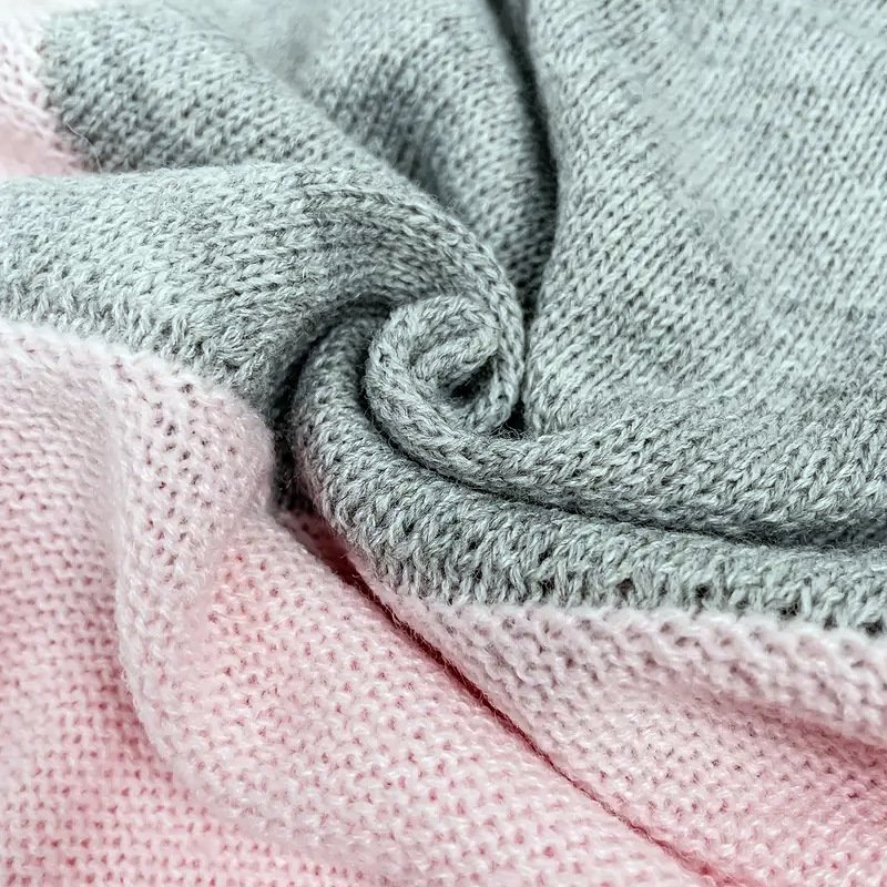 Geometric Elegant Crew Neck Loose Knit Top