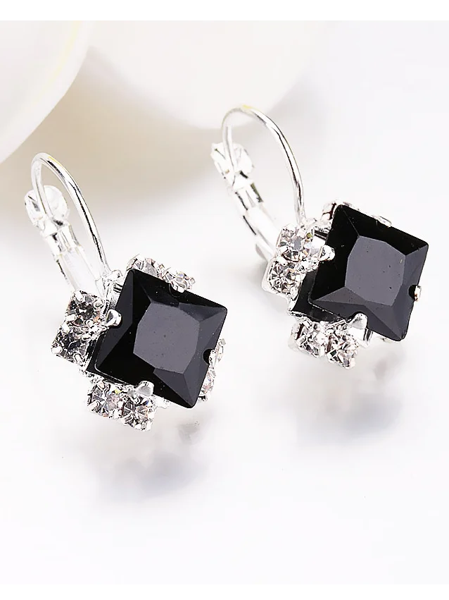Simple Rhinestone Gem Alloy Earrings