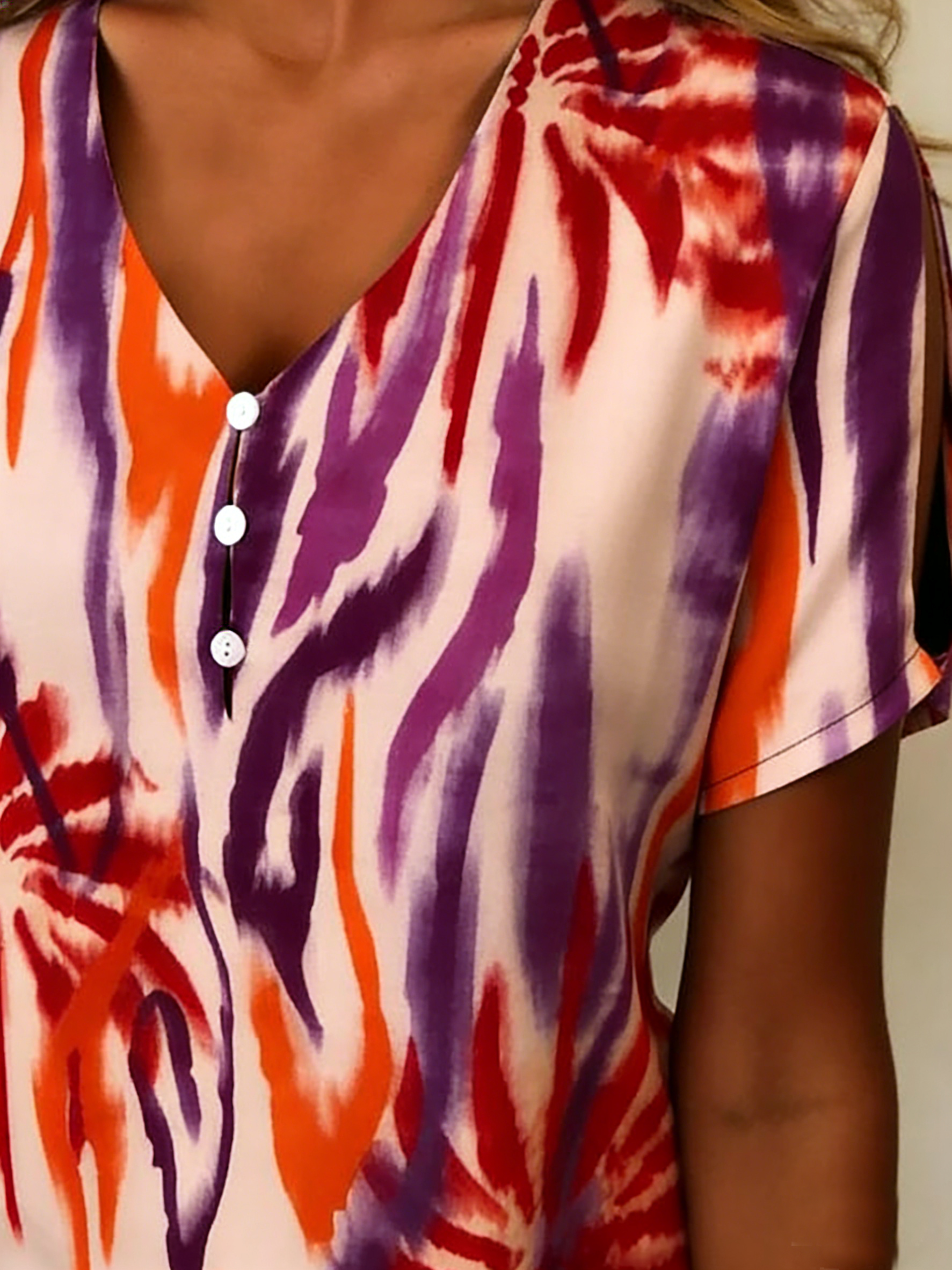 Casual Abstract V Neck Short Sleeve T-shirt