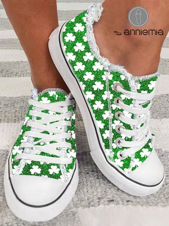 St. Patrick's Day Shamrock Print Fringe Hem Canvas Shoes