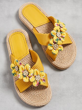 Flat hemp rope beach slippers
