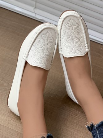 Comfortable Soft Sole Fashion Embossed Loafers
