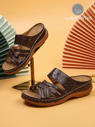 Retro Casual Hollow Inlay Wedge Slippers
